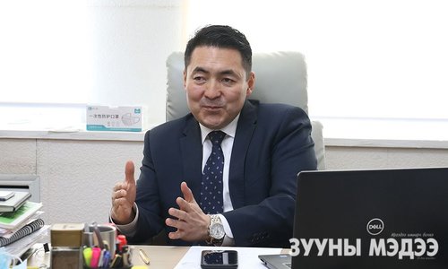 С.Бат-Эрдэнэ: Жуулчид хүн ам ихтэй суурьшмал байдлаас татгалзаж,  байгальд ойр, сувиллын аяллыг илүүд үзэж байна